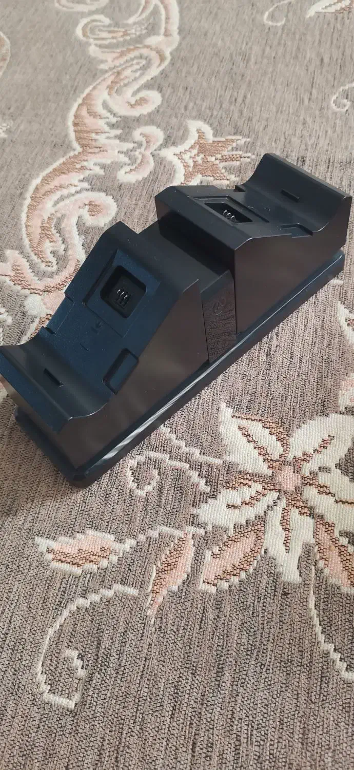 شارژر دسته ایکس باکس سری اس و وان|کنسول، بازی ویدئویی و آنلاین|نجفآباد, فاز ۴ شهرک آزادگان|دیوار