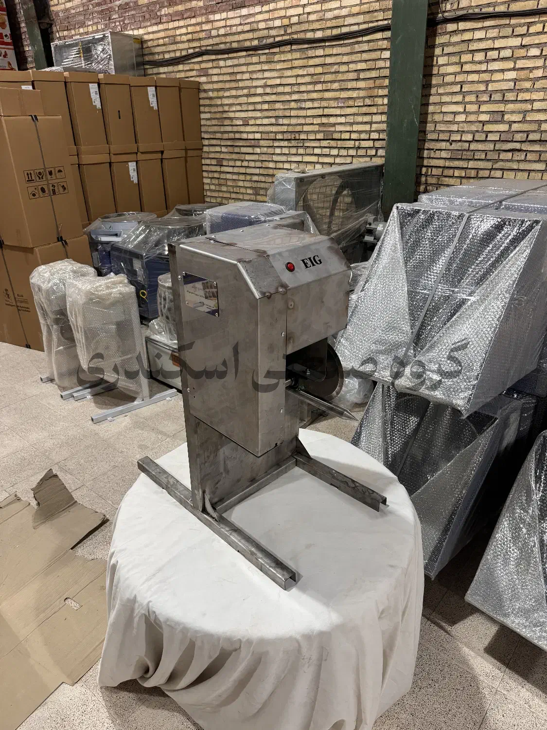 اره استخوان بر مرغ خردکن رومیزی فلکه قصابی خرد کن|ماشینآلات صنعتی|یاسوج, |دیوار