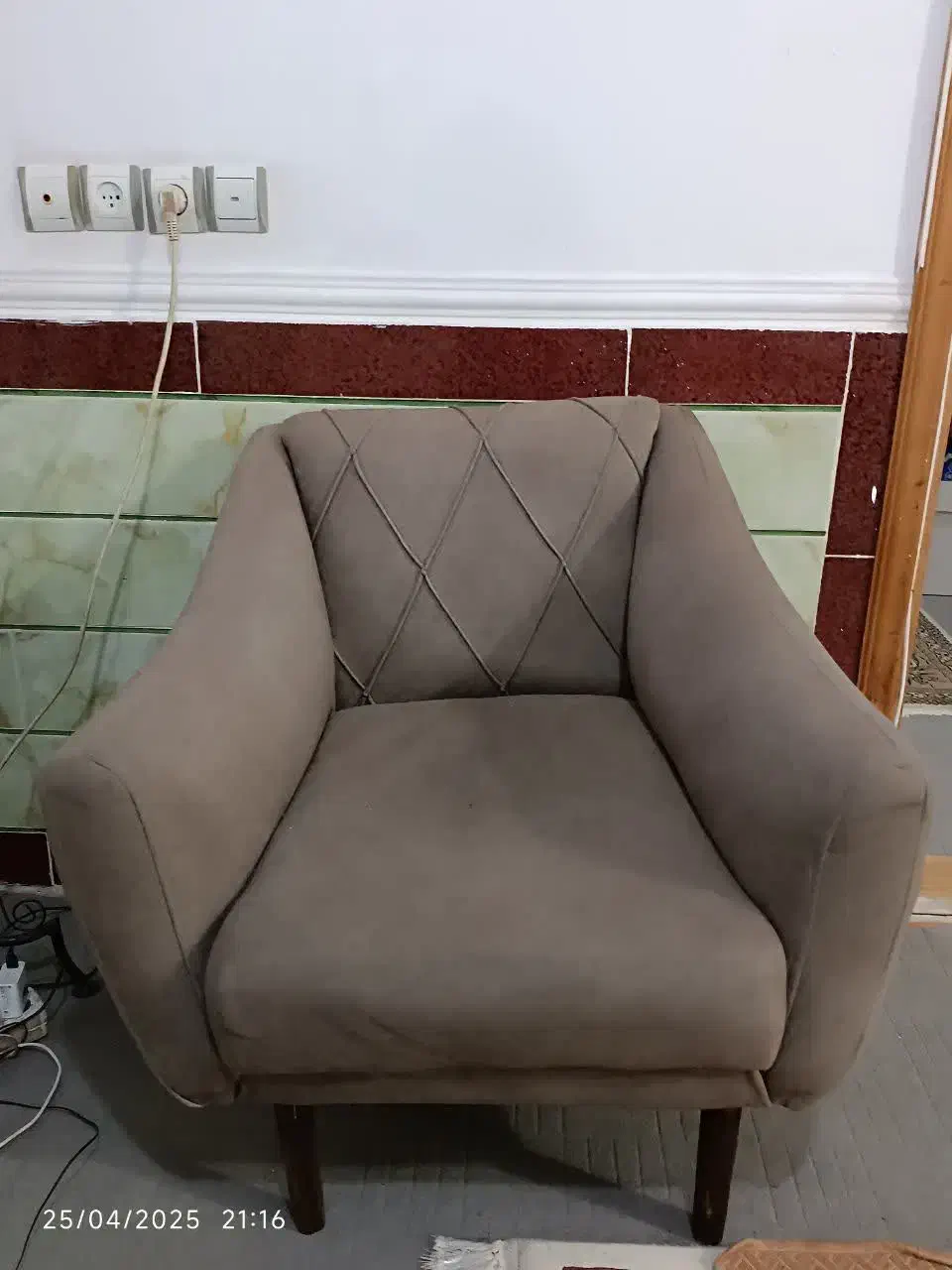 مبل هفت نفره|مبلمان خانگی و میز عسلی|علیآباد کتول, |دیوار