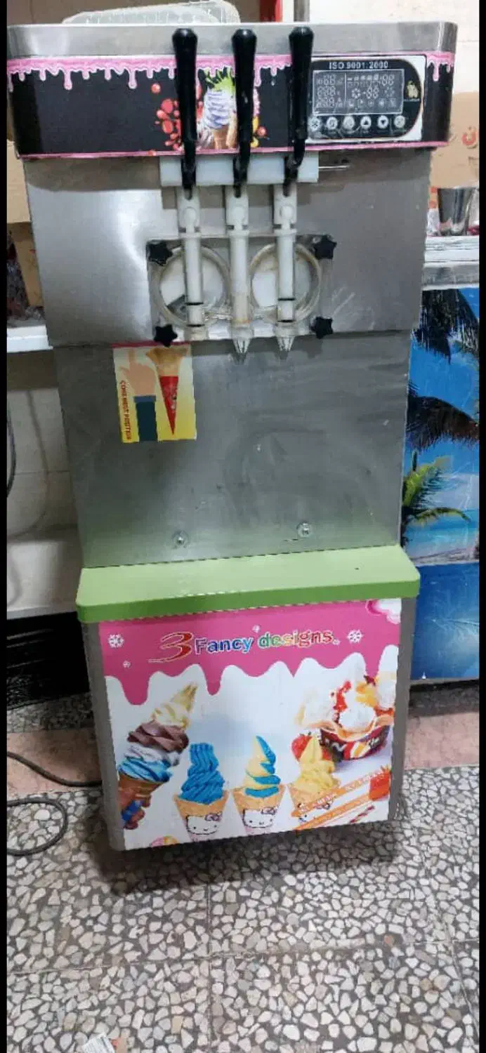 ترازو آب هویجگیری قیفی فالوده یخچال ایستاد فریزر|فروشگاه و مغازه|هشتگرد, گلسار|دیوار