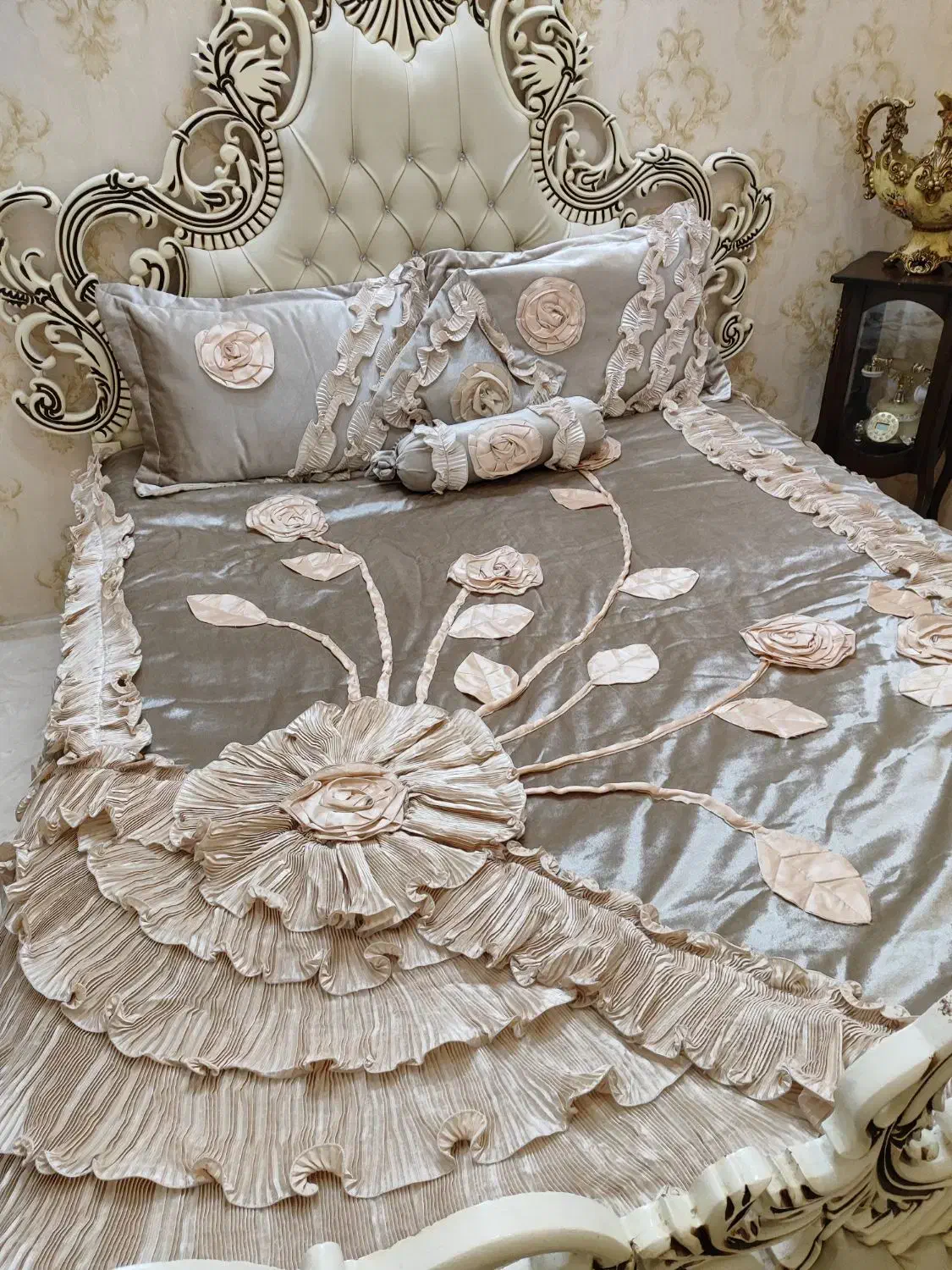 روتختی سلطنتی نو + اشانتیون پرده|سرویس روتختی|گلبهار, شهر جدید گلبهار|دیوار