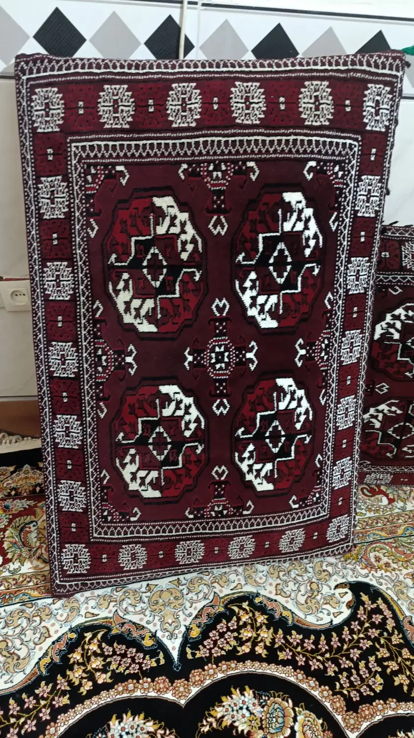 پشتی|پشتی|بندر ترکمن, |دیوار