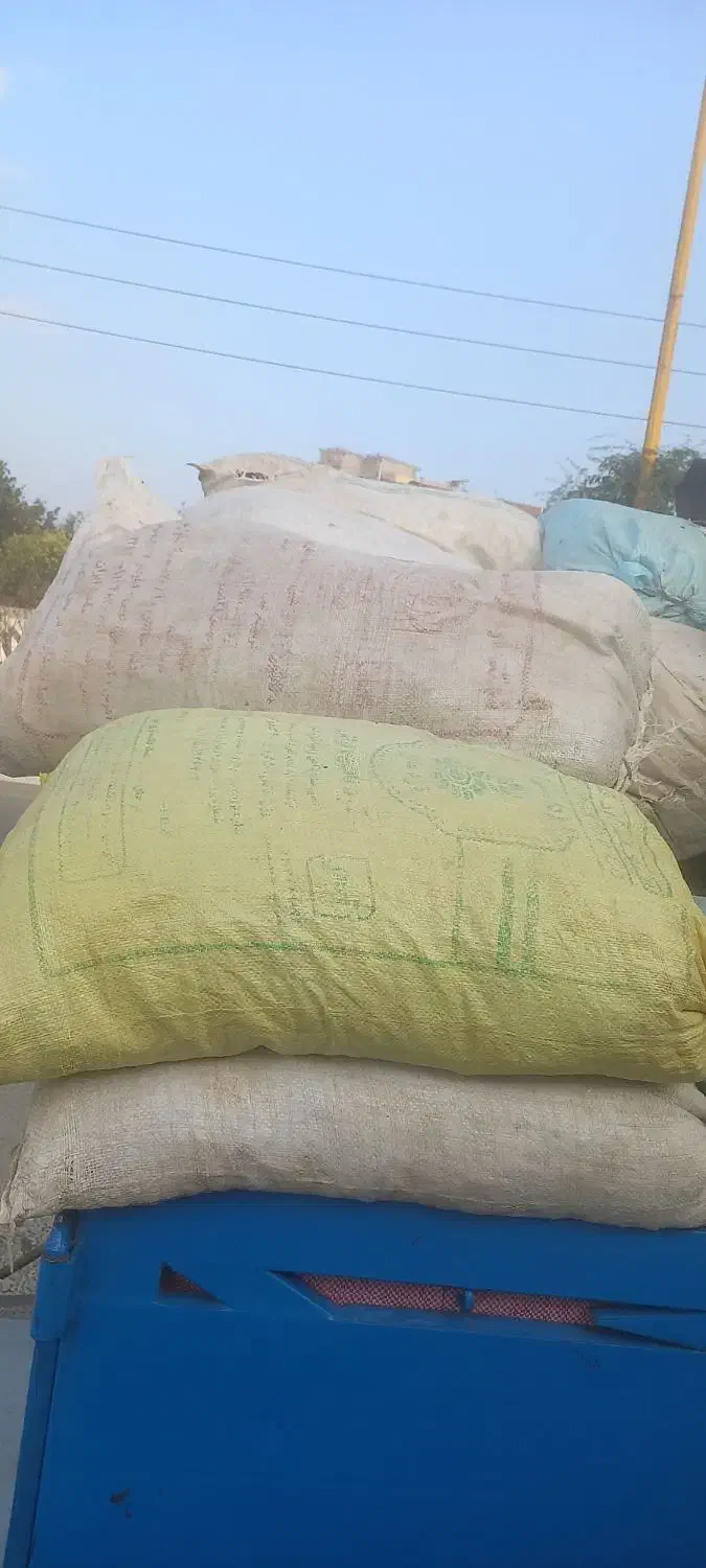 کود کیسه بزرگ ۱۰۰تومن.کیسه کوچک ۸۰|خدمات باغبانی و درختکاری|خرمآباد (تنکابن), |دیوار