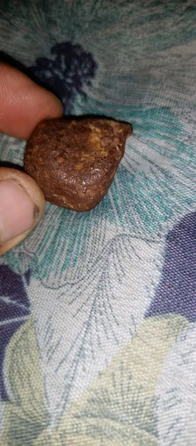 شهابسنگ سنگی|جواهرات|پرند, فاز ۵|دیوار