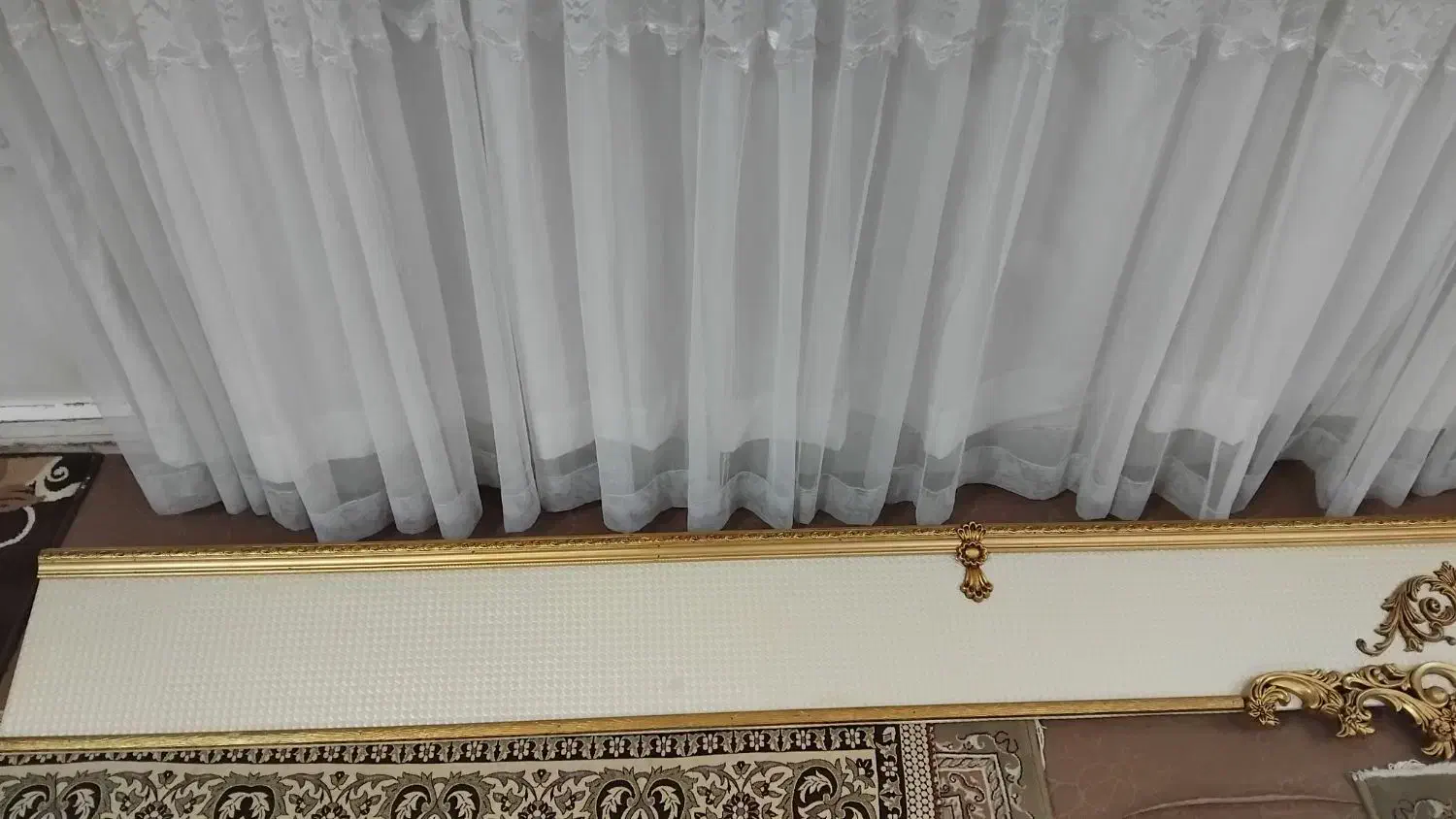 کتیبه پرده و چوب پرده ساده|پرده، رانر، رومیزی|قم, ناصردیوان|دیوار