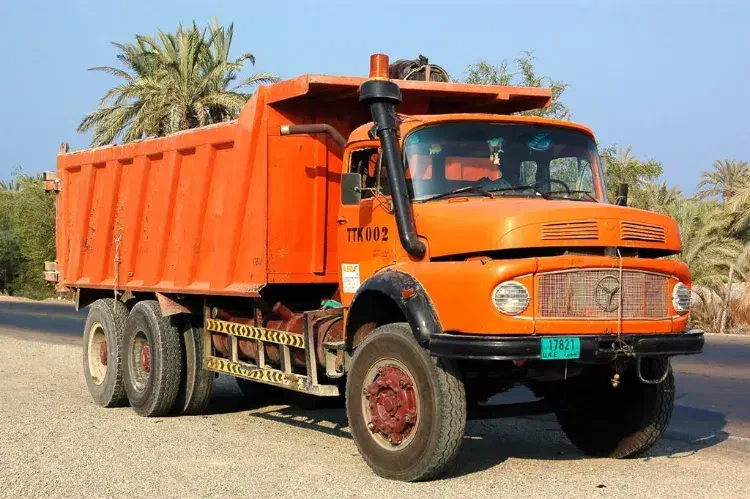 پیش فروش کمپرسی بنز|خودرو سنگین|کازرون, |دیوار