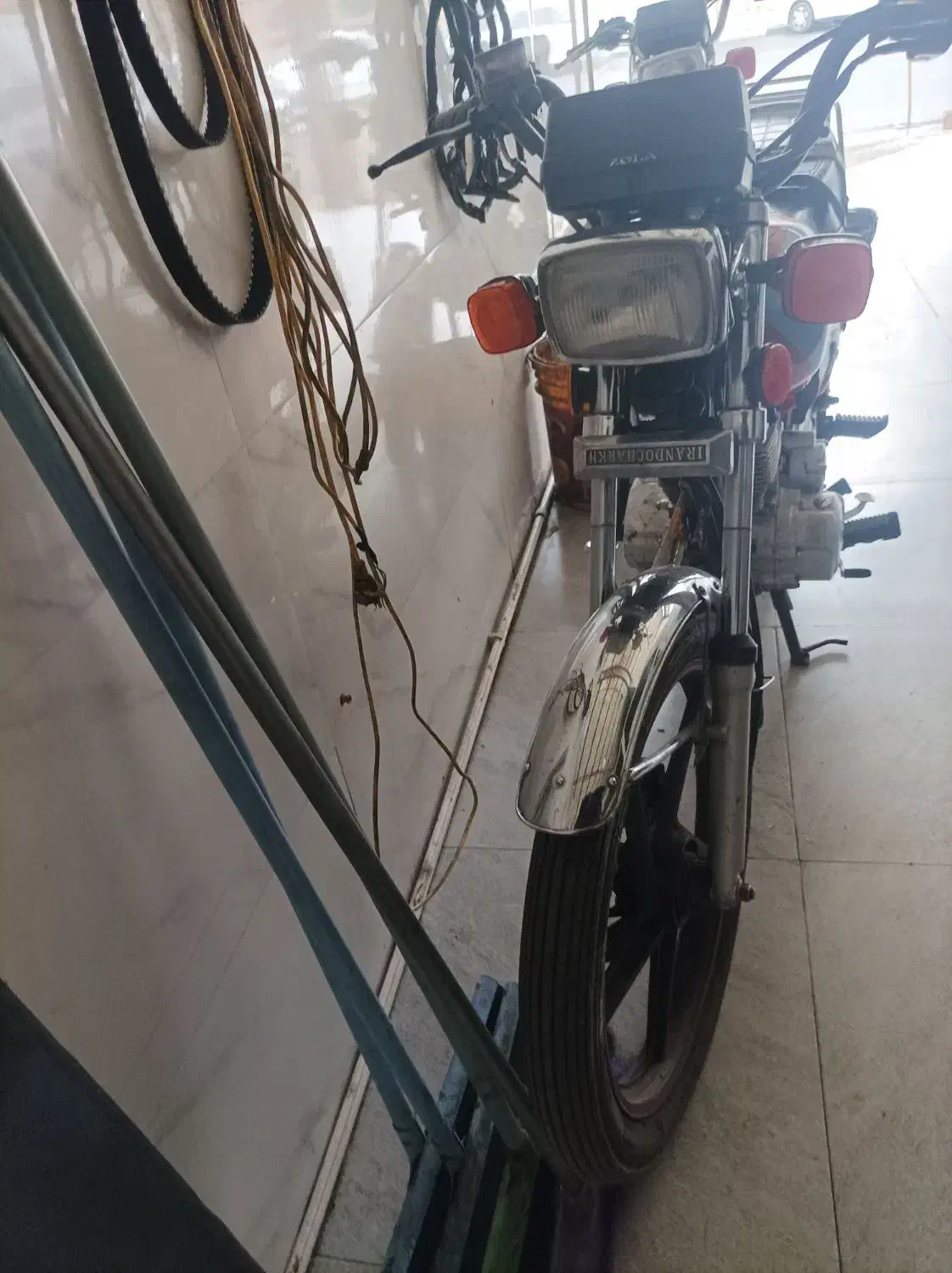 هندا ۲۰۰ ارشیا|موتورسیکلت|تهران, فردوسی|دیوار