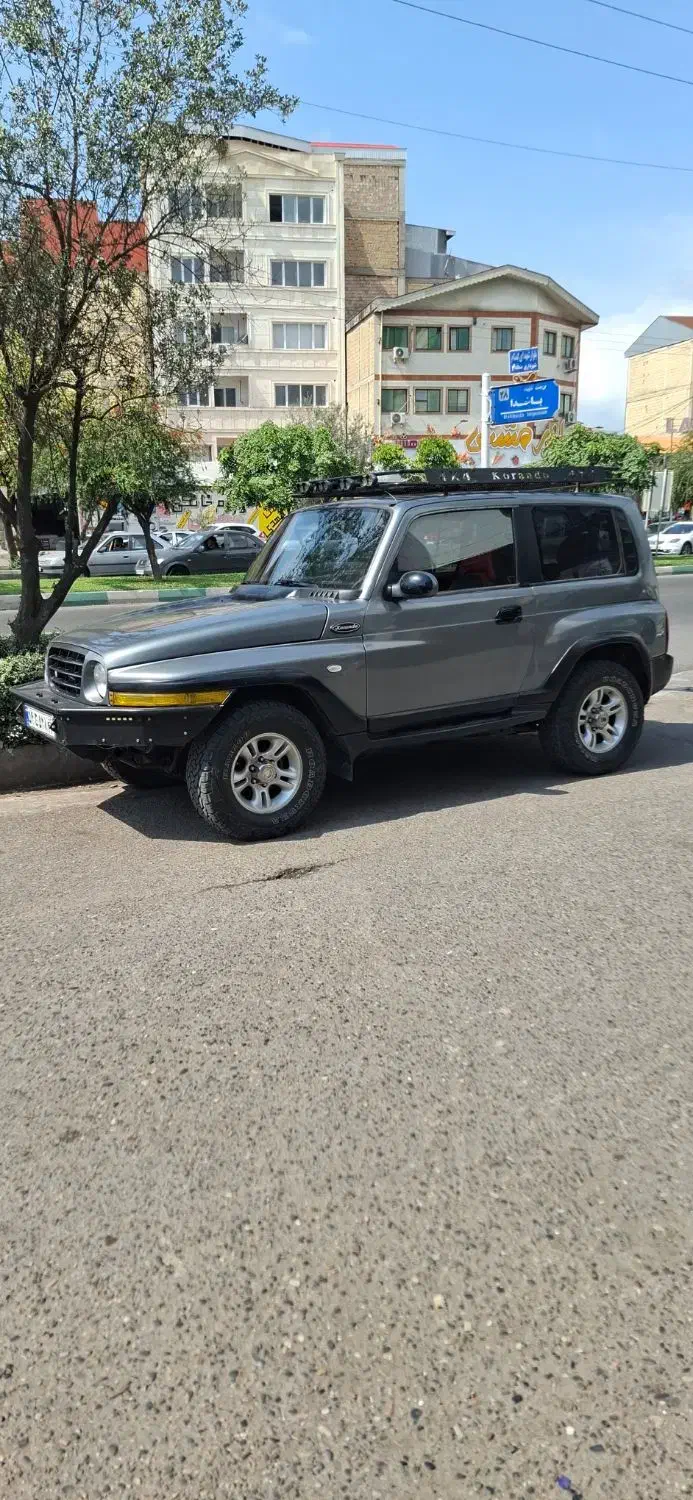 شاسی بلند کوراندو ۳۲۰۰|خودرو سواری و وانت|رشت, حاجی آباد|دیوار