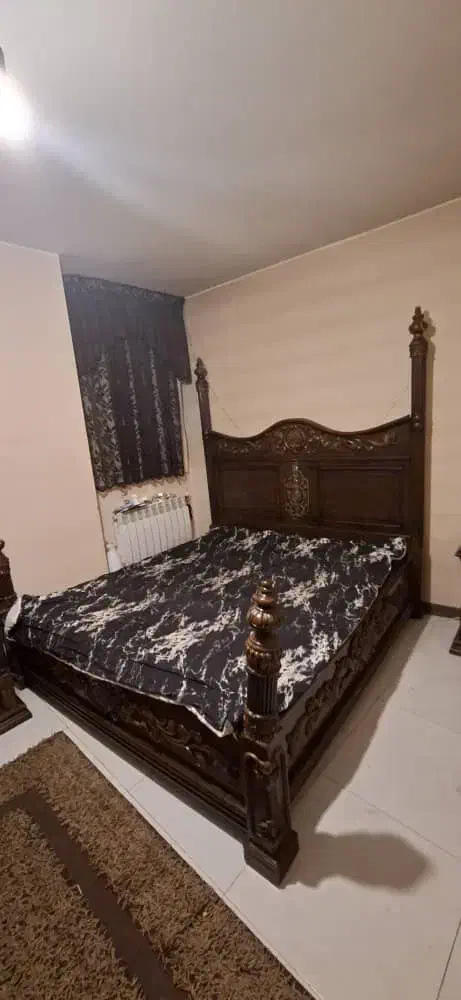 تخت دونفره چوبی|تخت و سرویس خواب|اصفهان, جلالیه|دیوار