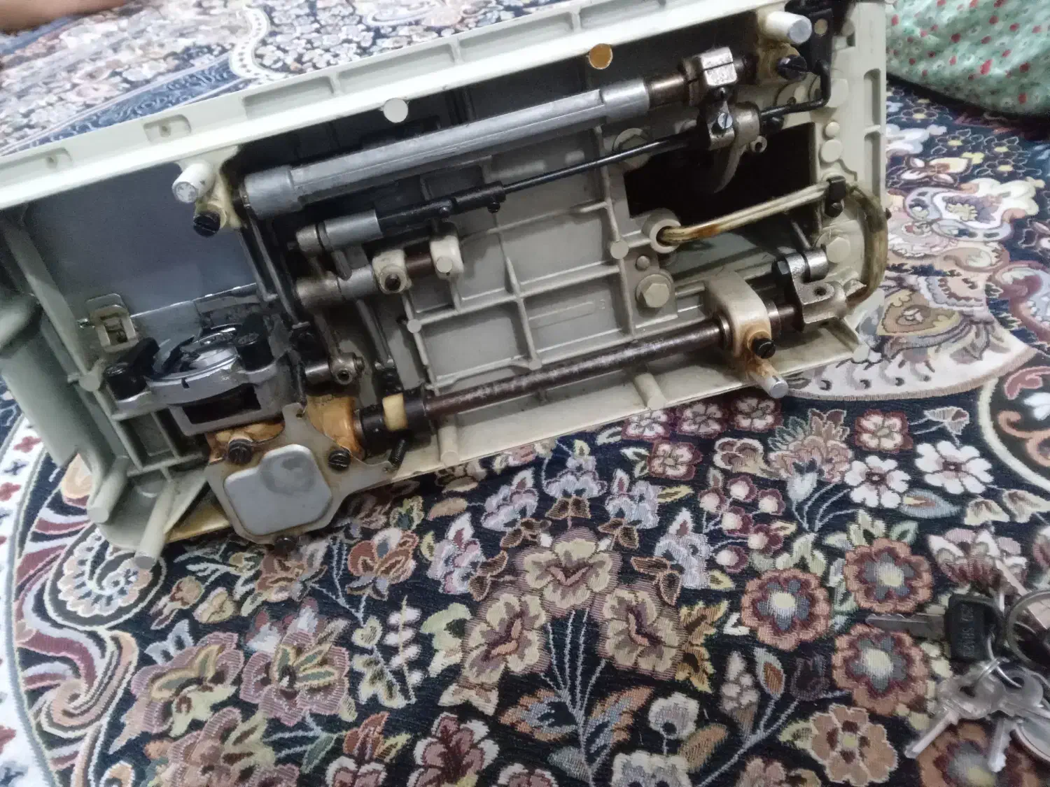 چرخ خیاطی ۵میل|لوازم خیاطی و بافتنی|میناب, |دیوار