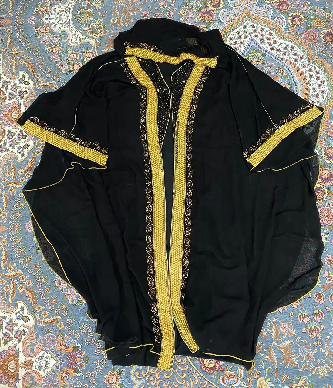 عبای مجلسی|لباس|کرمان, |دیوار