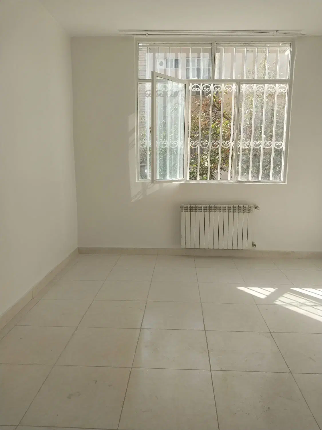 بالای اتریش حیاط دار