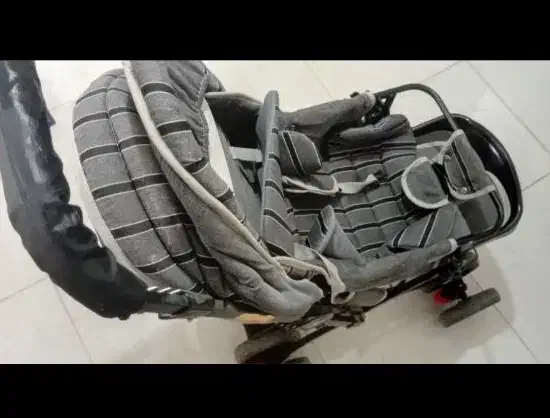 کلسکه|کالسکه و لوازم جانبی|بروجرد, |دیوار