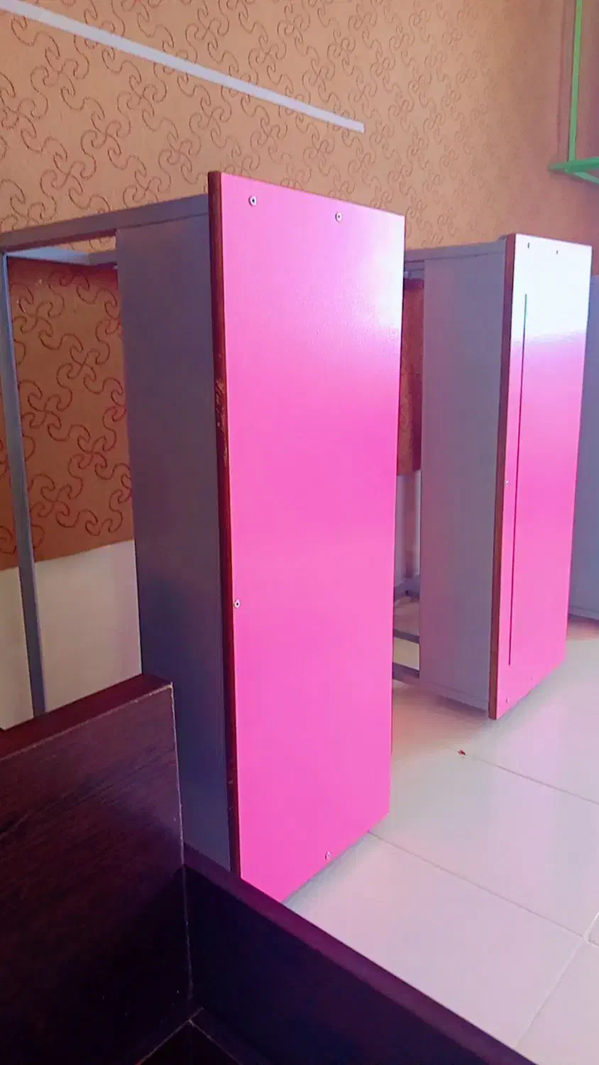 نیمکت ۳ نفره|صندلی و نیمکت|یزد, |دیوار