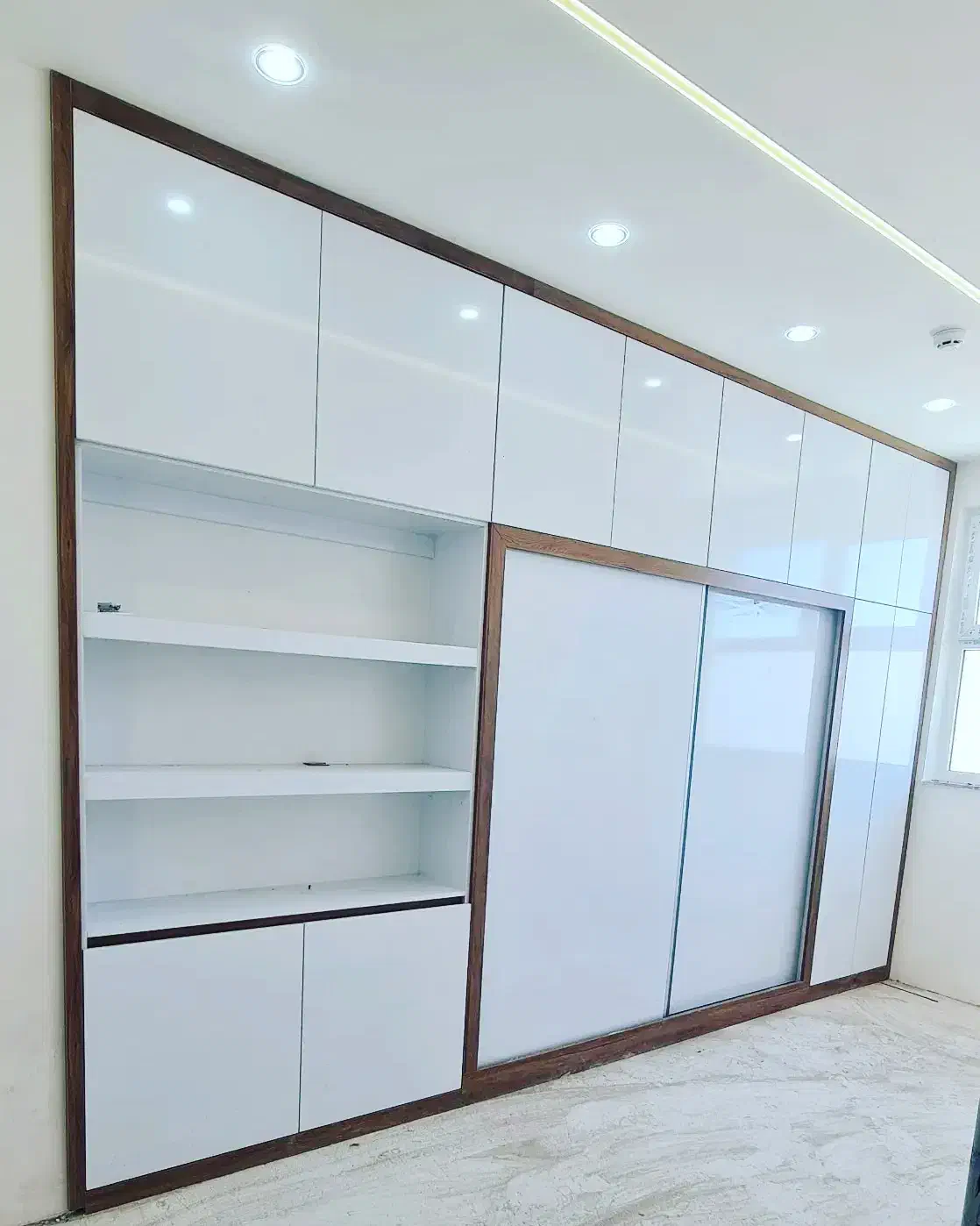 کابینت و کمد دیواری با قیمت مناسب|خدمات پیشه و مهارت|صباشهر, |دیوار