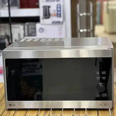 ماکروویو ال جی۴۲لیتری ۲۸دستور پخت فول امکانات اصلی|اجاق گاز و لوازم برقی پختوپز|اصفهان, سودان|دیوار