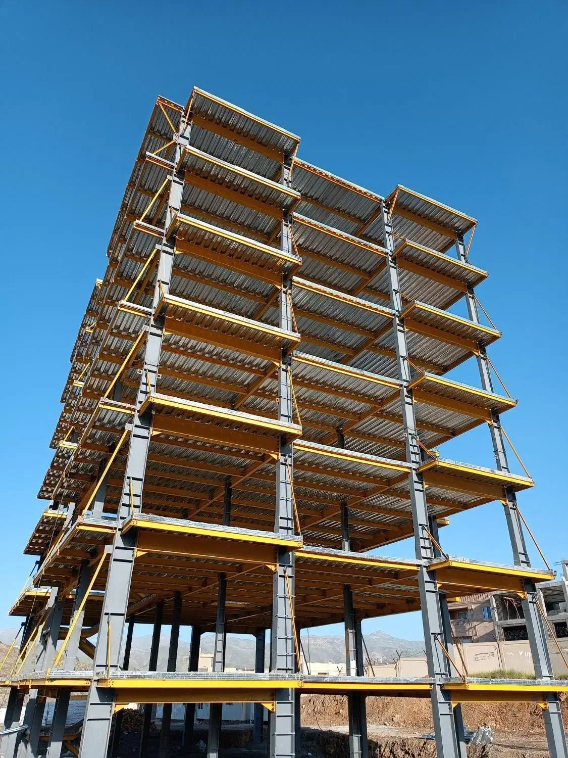 خدمات و اجرای سقف های عرشه فولادی|خدمات پیشه و مهارت|تهران, تهرانسر شرقی|دیوار