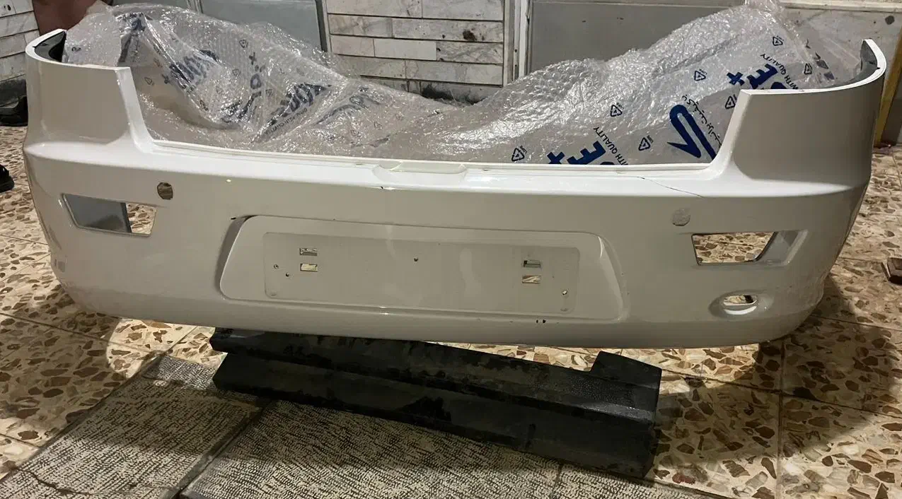 سپر اصلی عقب رانا پلاس در حد نو|قطعات یدکی و لوازم جانبی|پیر بکران, |دیوار