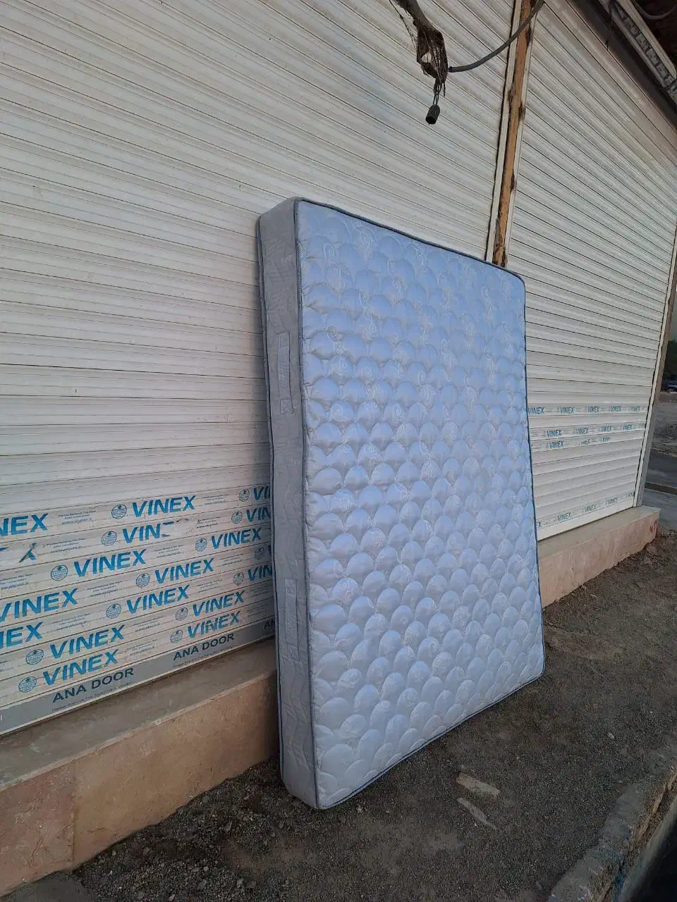 تشک دونفره تمیز و نو|تشک تختخواب|پاکدشت, حصار امیر|دیوار