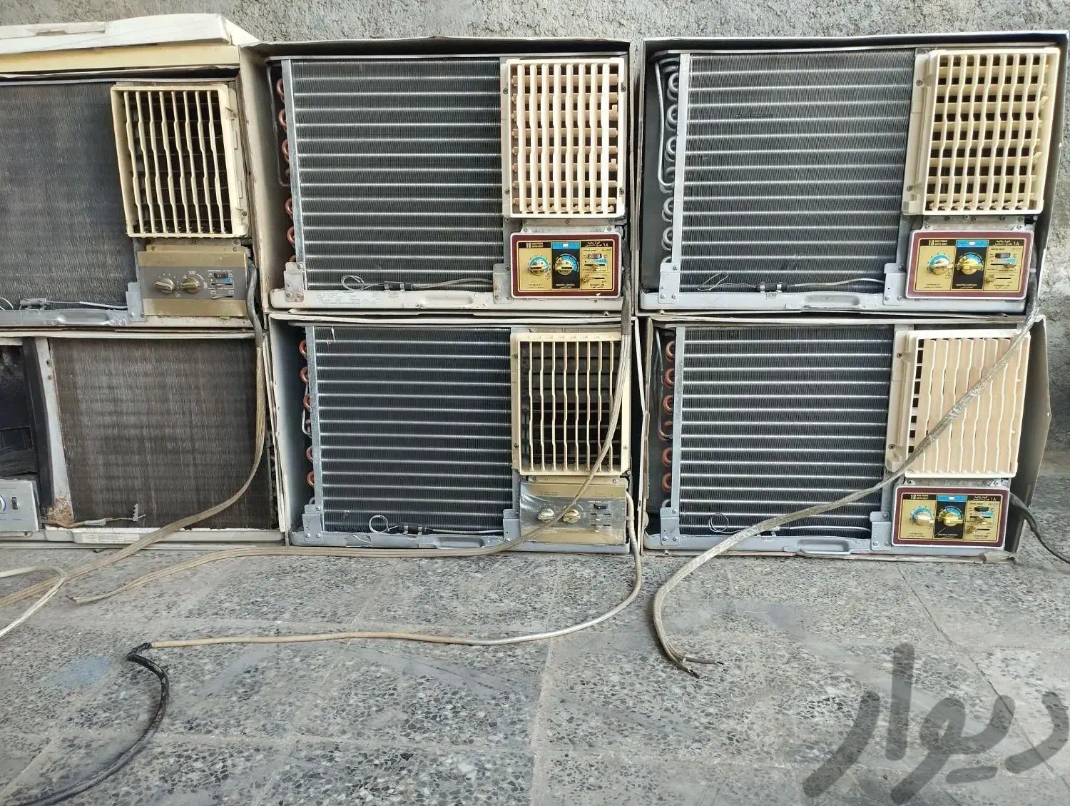 خرید و فروش انواع کولر گازی پنجره ای|کولر گازی و فنکوئل|پارسآباد, |دیوار