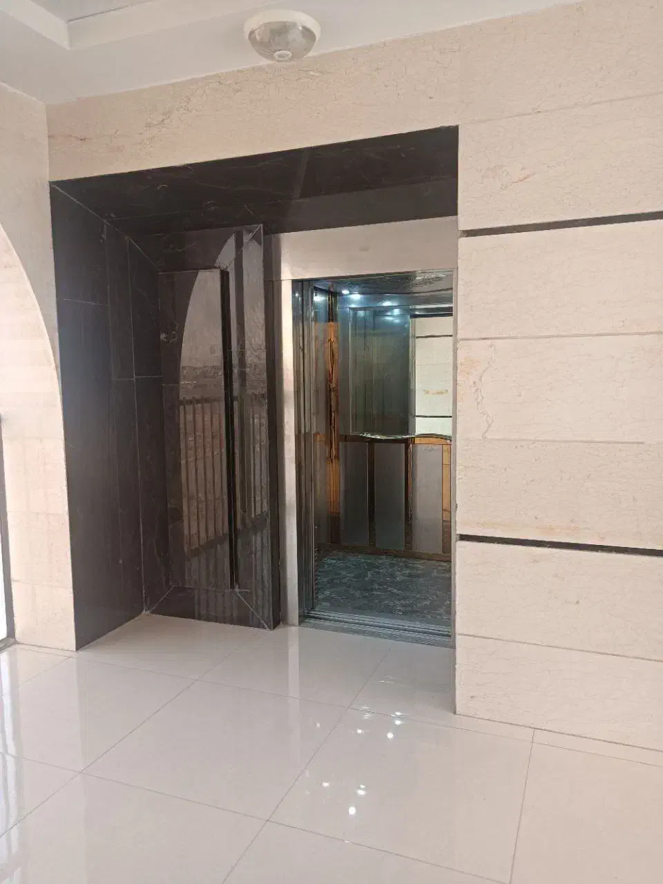 فروش اپارتمان اداری بهترین لوکیش گلبهار|فروش دفتر کار، اتاق اداری، مطب|گلبهار, شهر جدید گلبهار|دیوار