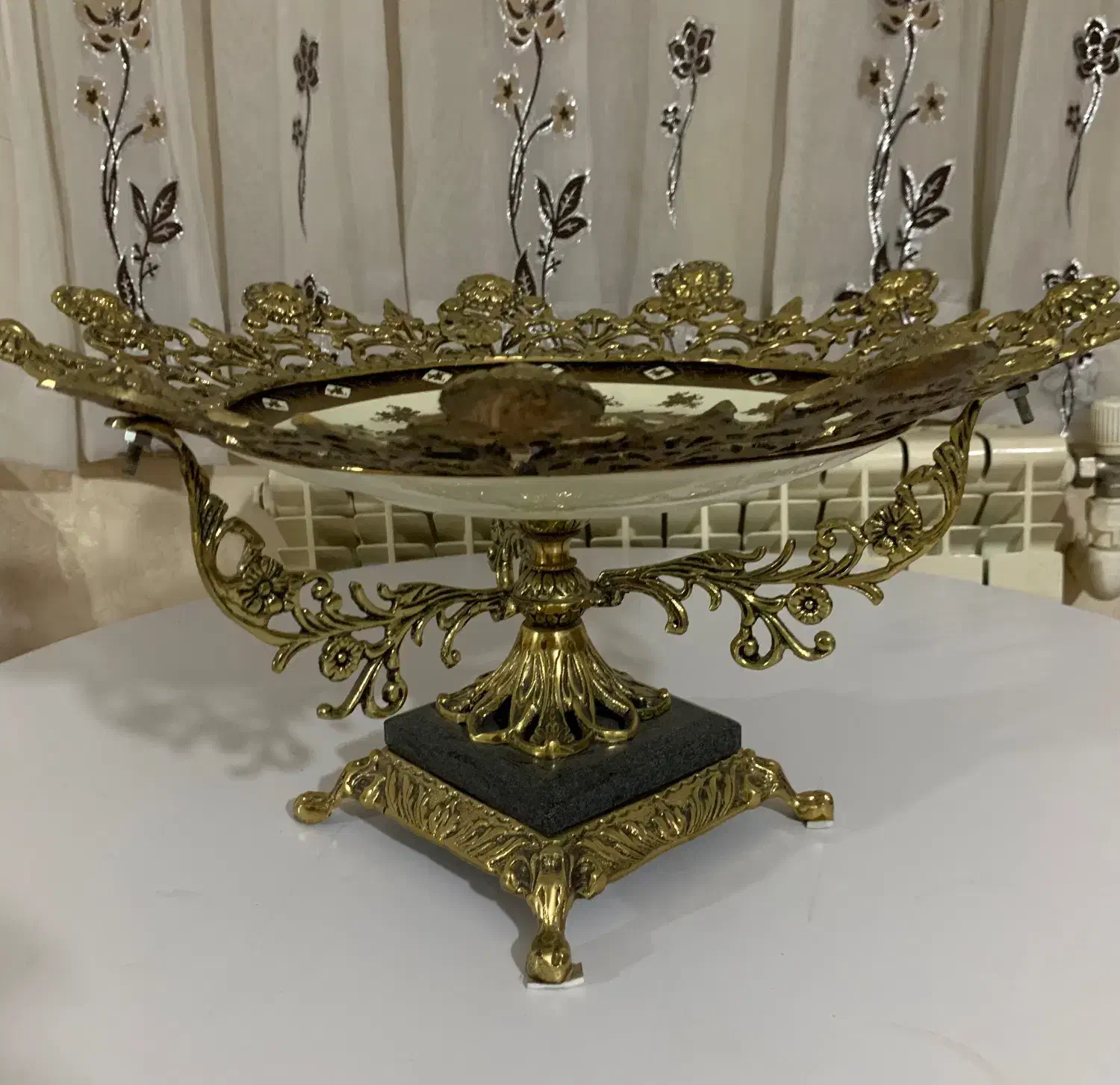 دکوری برنج پایه سنگ|کلکسیون اشیاء عتیقه|رشت, سعدی (تختی)|دیوار