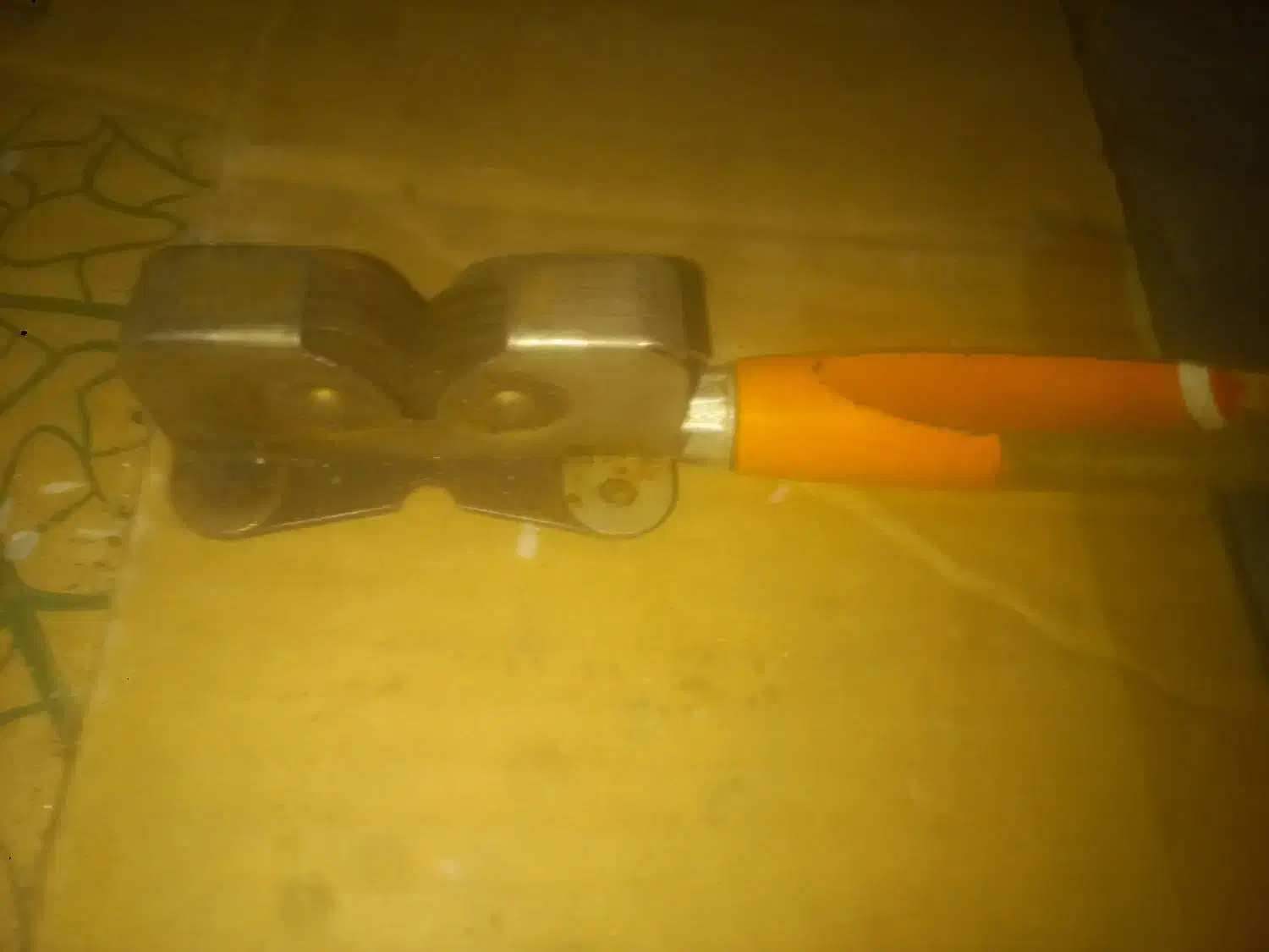 چاقو تیزکن قدیمی انگلیسی|کلکسیون اشیاء عتیقه|سبزوار, فرهنگیان|دیوار