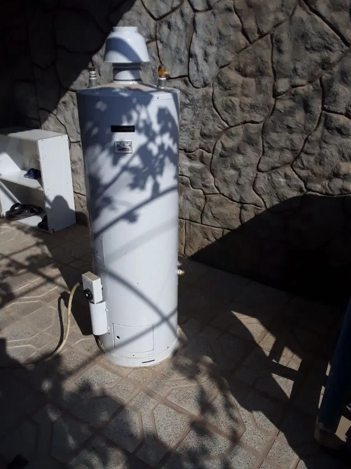 آبگرمکن مخزنی ایستاده در حد|آبگرمکن، پکیج، شوفاژ|تربت جام, مسکن مهر|دیوار