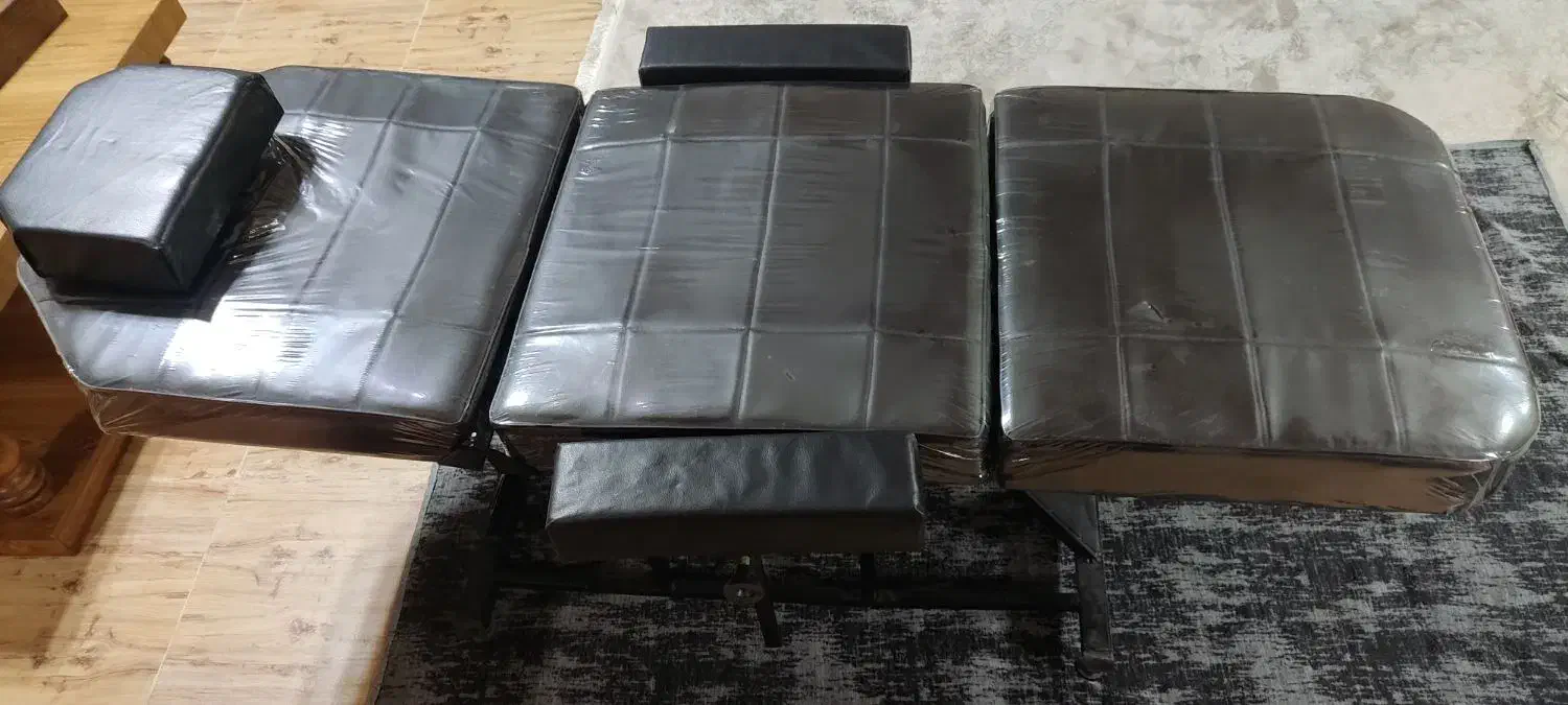 تخت ماساژ و مژه و ..|آرایشگاه و سالن‌های زیبایی|بابلسر, |دیوار