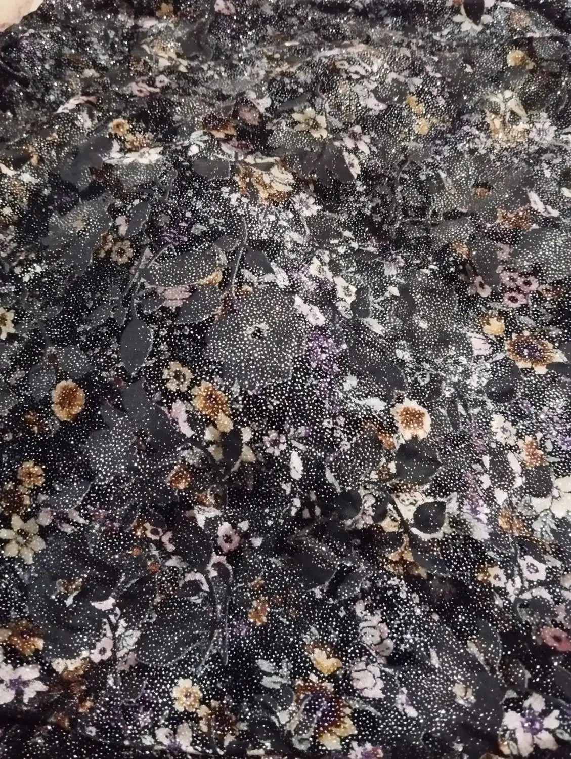 پارچه پیراهنی|لباس|خرمآباد, |دیوار