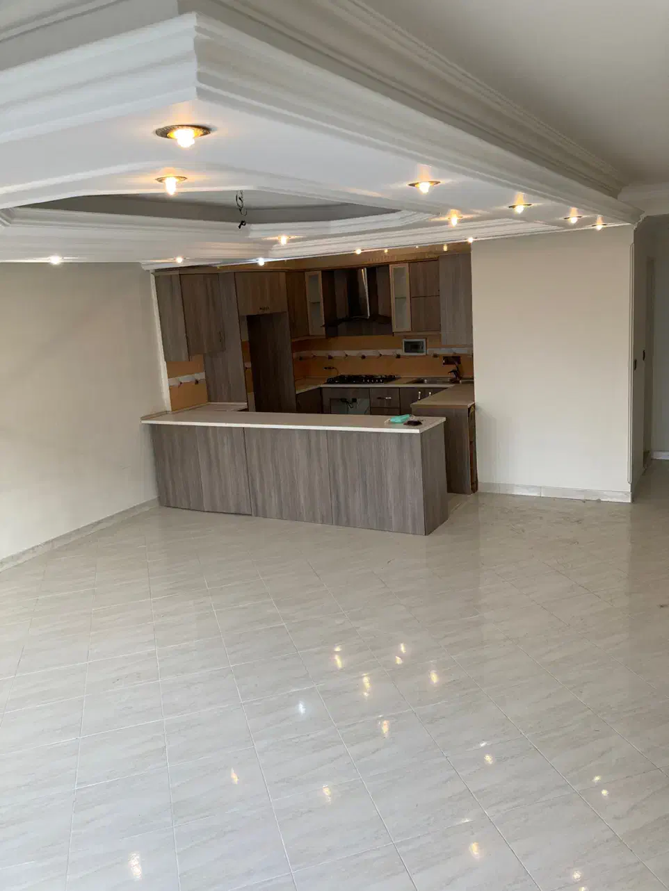 ۹۰ متر واحد اداری ابتدا بلوار امیرکبیر|فروش آپارتمان|گرمدره, |دیوار