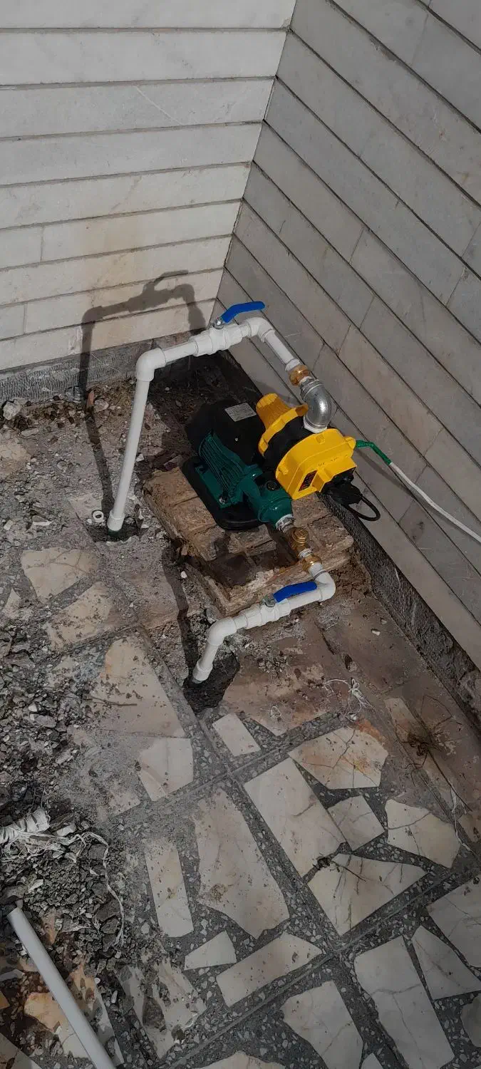 نصب وتعمیرات آبگرمکن .لوله کشی .پمپ آب|خدمات پیشه و مهارت|زاهدان, |دیوار