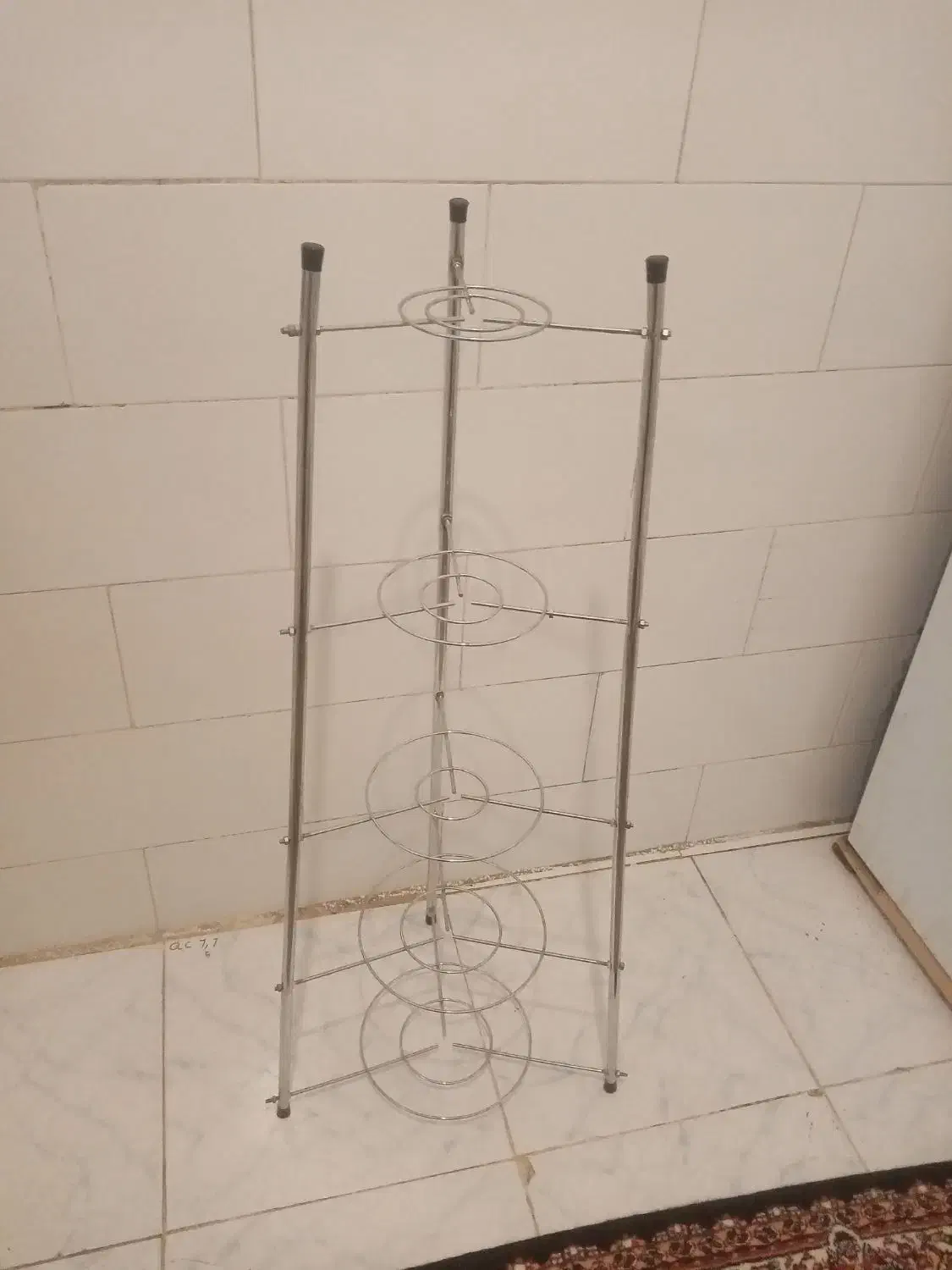 پایه قابلمه|آبچکان و نظمدهنده ظروف|کرمانشاه, |دیوار