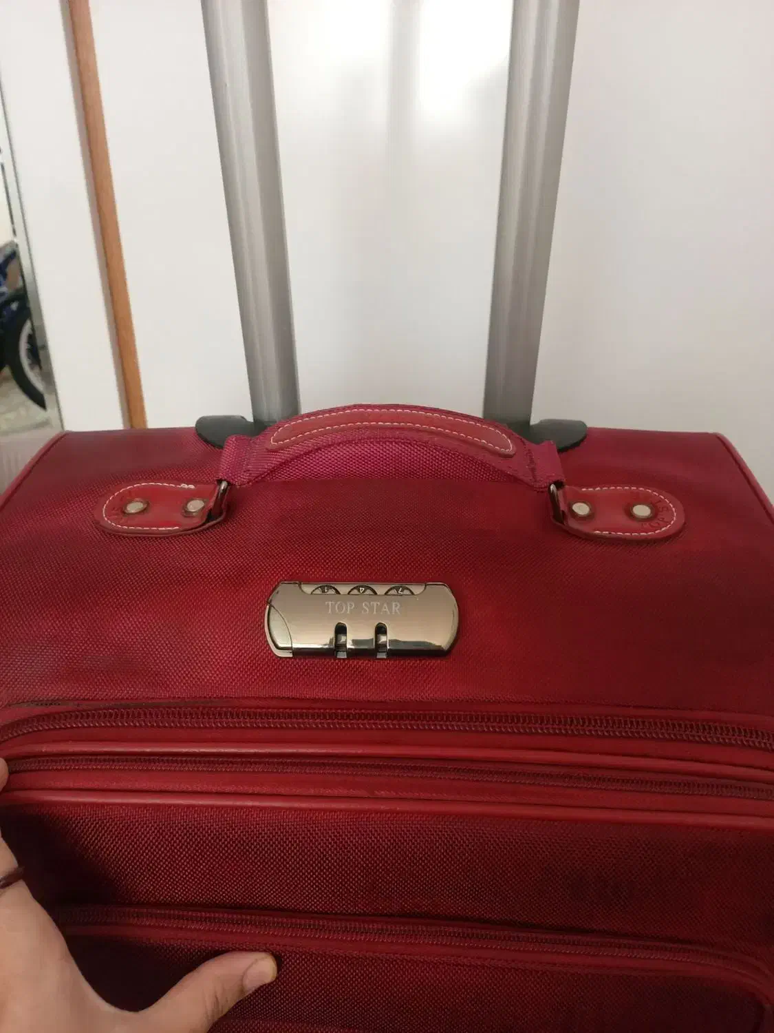 کیف|کیف، کفش، کمربند|تربتحیدریه, بازار|دیوار