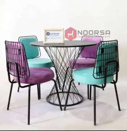 میز و صندلی کافه رستوران ژیوان هومhgfd421|کافی‌شاپ و رستوران|رشت, نامجو|دیوار