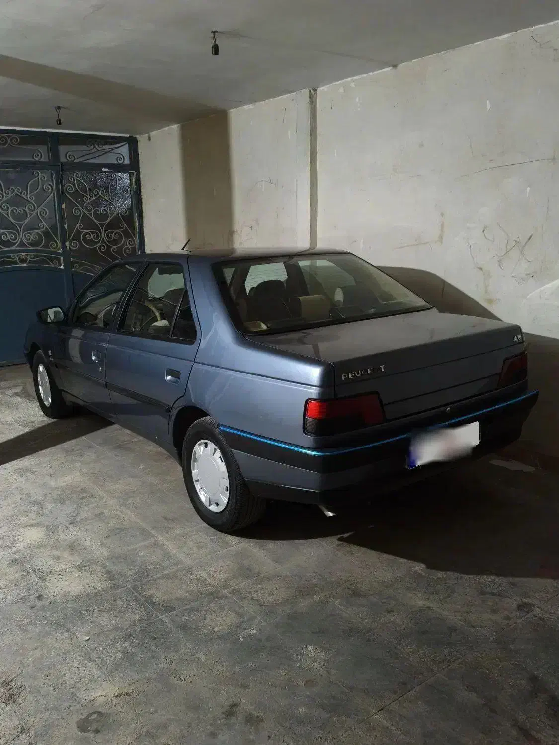 پژو استثنایی|خودرو سواری و وانت|نهاوند, |دیوار