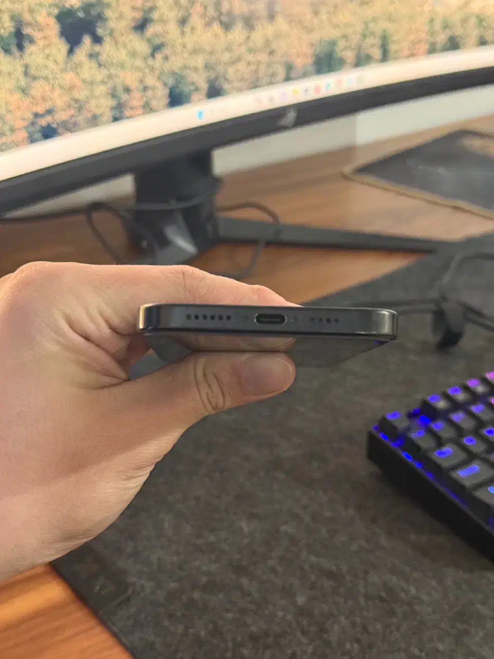 ‌16promaxبا ریجستر|موبایل|تبریز, |دیوار