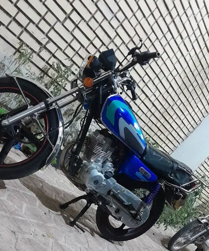 موتور|موتورسیکلت|اهر, |دیوار