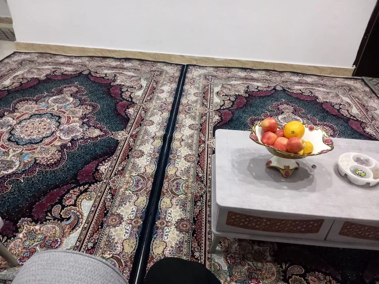 فرش در حد نو|فرش|خشکبیجار, |دیوار