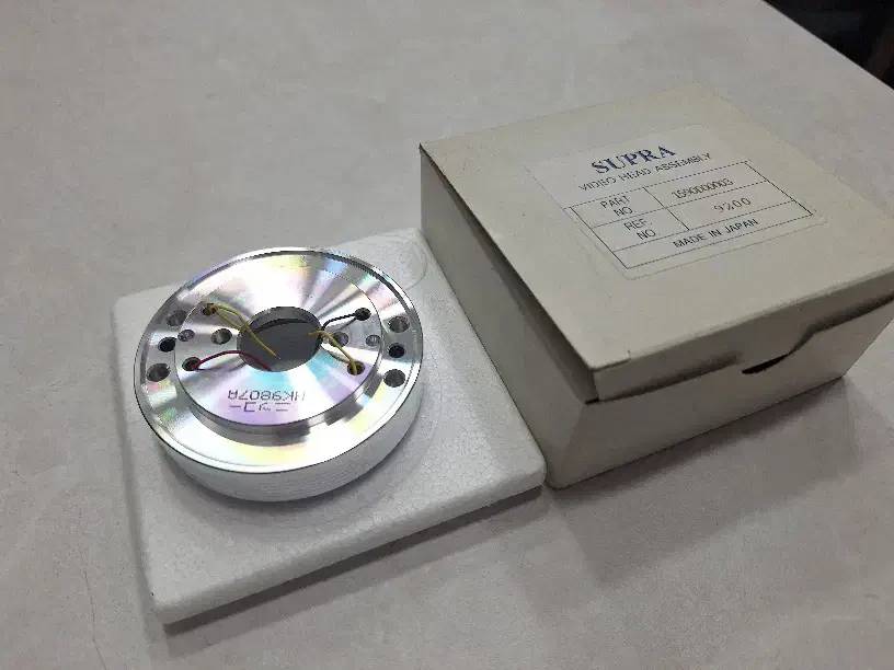 هد ویدئو آنتیک سوپرا قدیمی نو|کلکسیون اشیاء عتیقه|کاشان, مفتح|دیوار