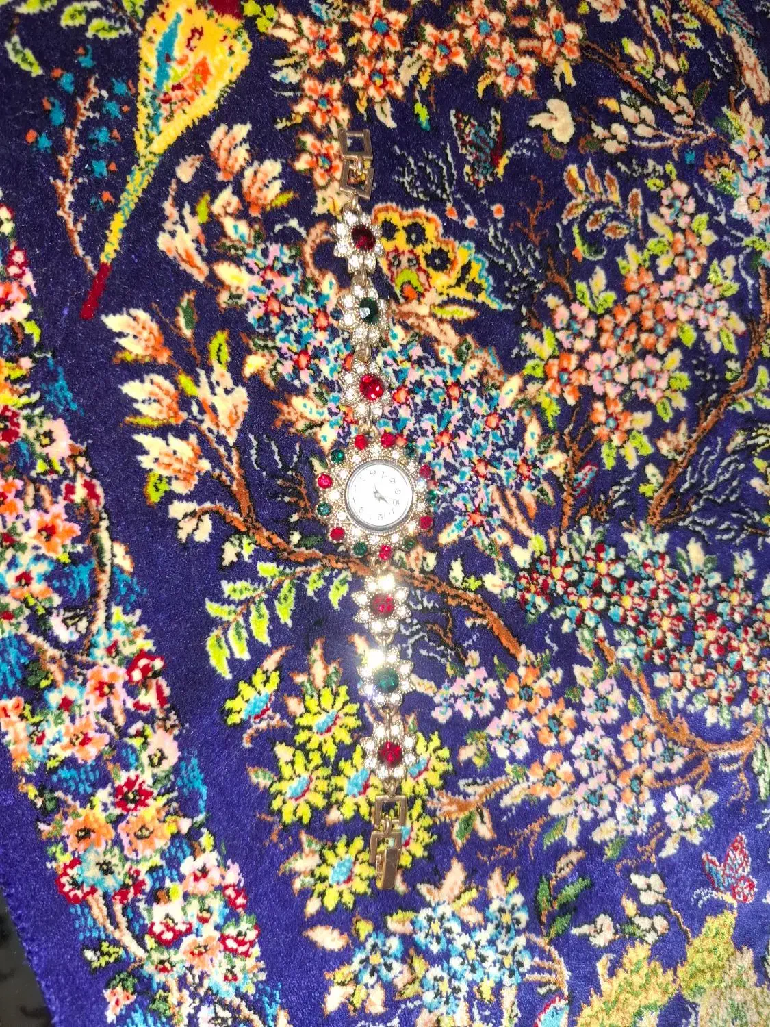 ساعت مچی عقربه ای شیک|ساعت|قم, شهرک قدس|دیوار