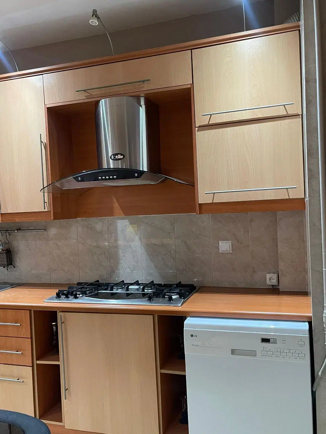 فروش کابینت/۷متری/جنس MDF|مصالح و تجهیزات ساختمان|آستارا, |دیوار