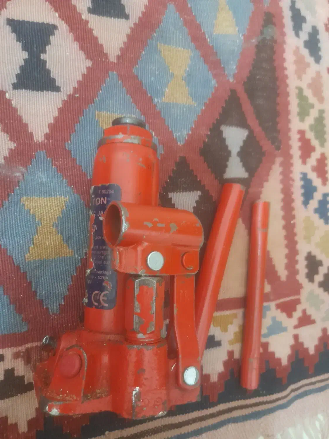 آچار لوله گیر قدیمیمی|ابزارآلات|شاهین‌شهر, مسکن مهر|دیوار