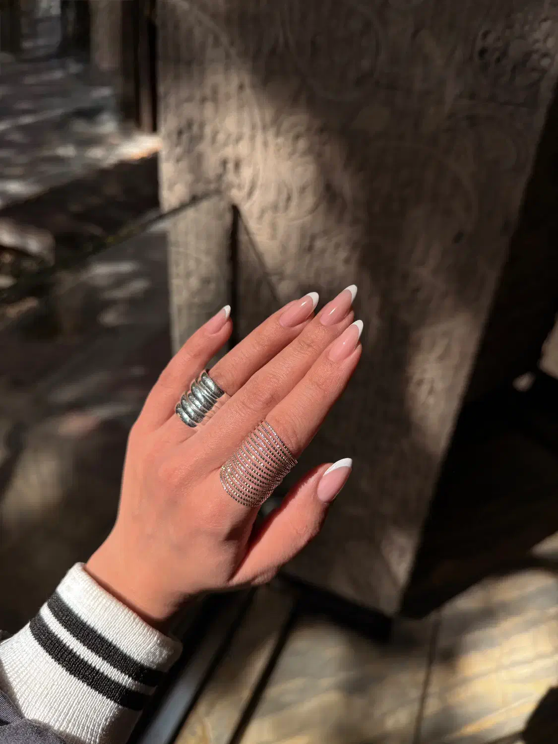 دستیار حرفه ای و ناخن کار|استخدام درمانی، زیبایی، بهداشتی|تهران, الهیه|دیوار