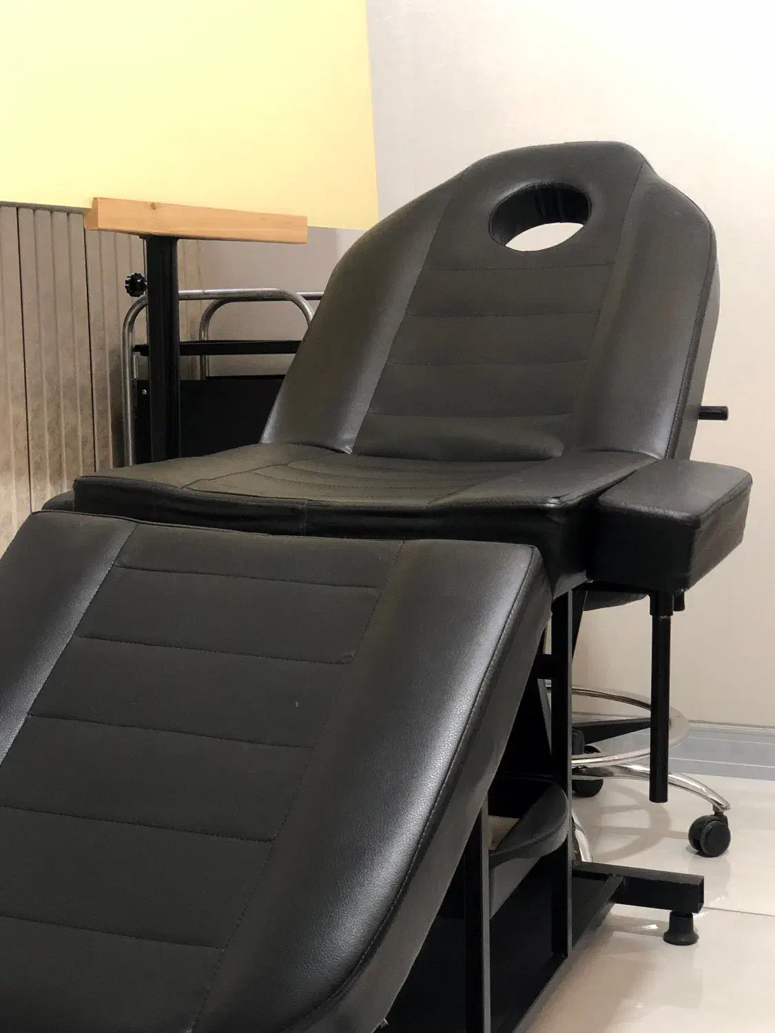 فروش فوری تخت/سرشور|آرایشگاه و سالن‌های زیبایی|اصفهان, جلفا|دیوار