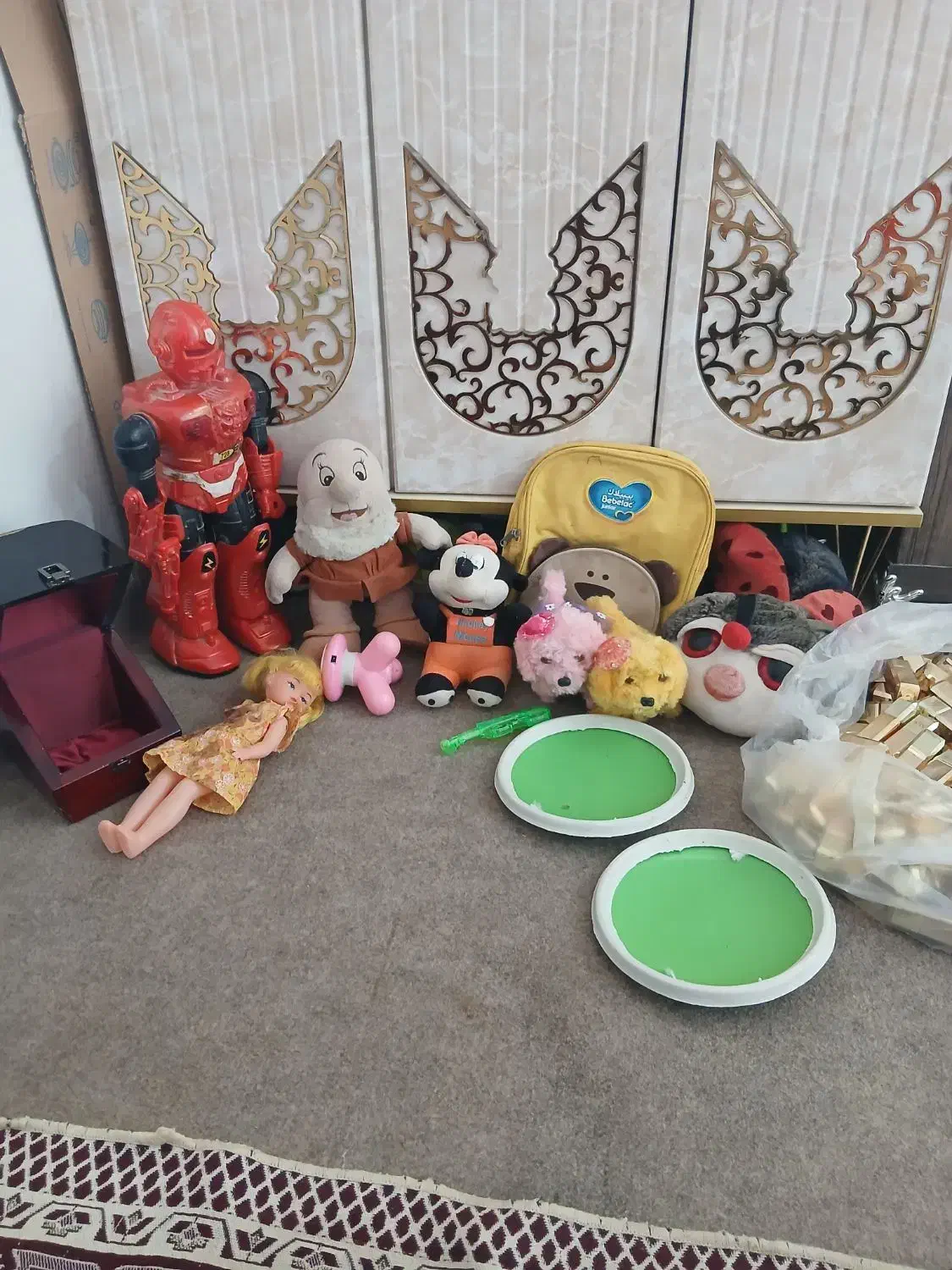 اسباب بازی|اسباببازی بچه|بندر گناوه, |دیوار