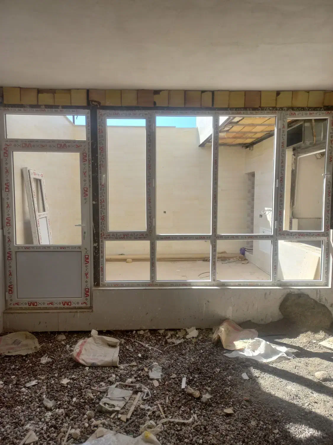 ساخت درب و پنجرهupvc|خدمات پیشه و مهارت|ساوه, |دیوار