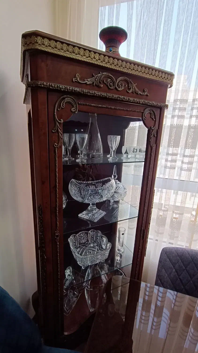 بوفه شیک برنز کاری شده|بوفه، ویترین، کنسول|تهران, دریاننو|دیوار