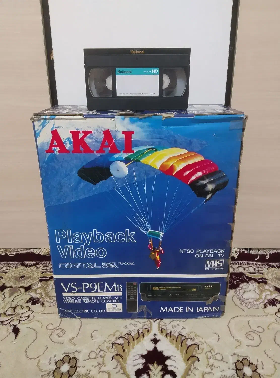 دستگاه ویدو‌ آکایی اصل ژاپن به همراه کنترل کارتن.|پخش‌کننده DVD و ویدیو|مشهد, فاطمیه|دیوار