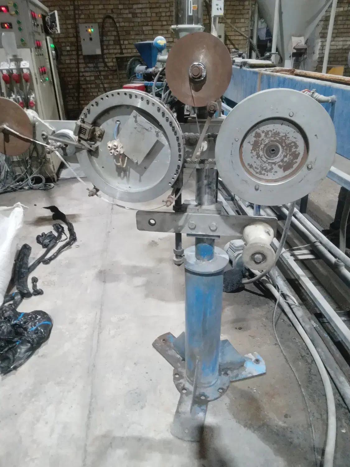 مارک زن حرارتی لوله پلی اتیلن|ماشین‌آلات صنعتی|تربت‌حیدریه, کاشانی|دیوار